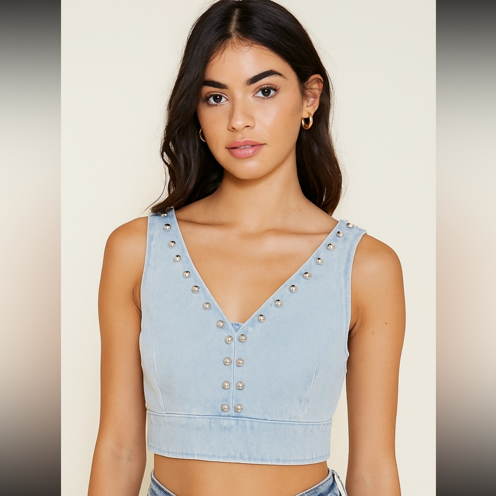 House of Harlow 1960 Denim Studded Women's Crop Top Size 8 NWT